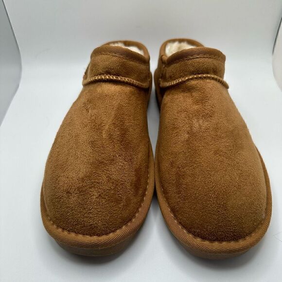 CUSHIONAIRE Women's Faux Shearling Genuine Suede cozy mule slippers +Memory Foam - Picture 2 of 7